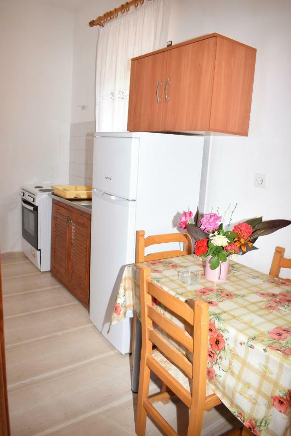 Angelica Apartment Perivolion Luaran gambar